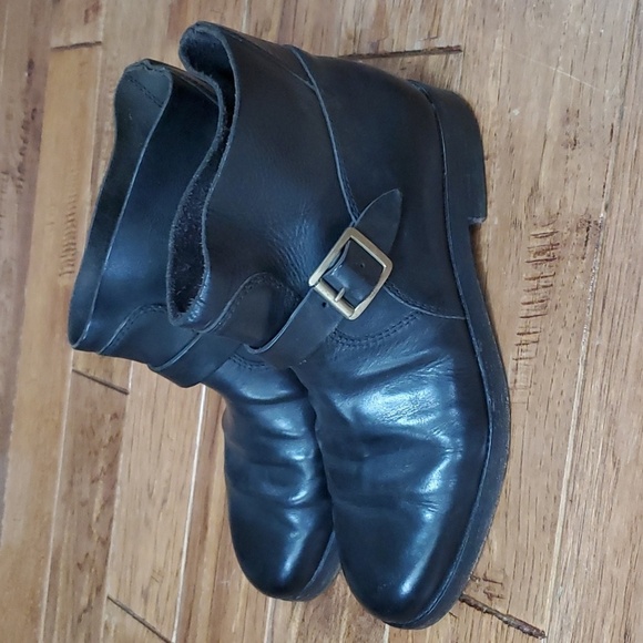 Golden Goose Hobby deluxe brand black booties